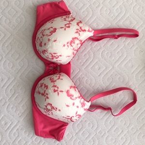 Victoria’s Secret Bra